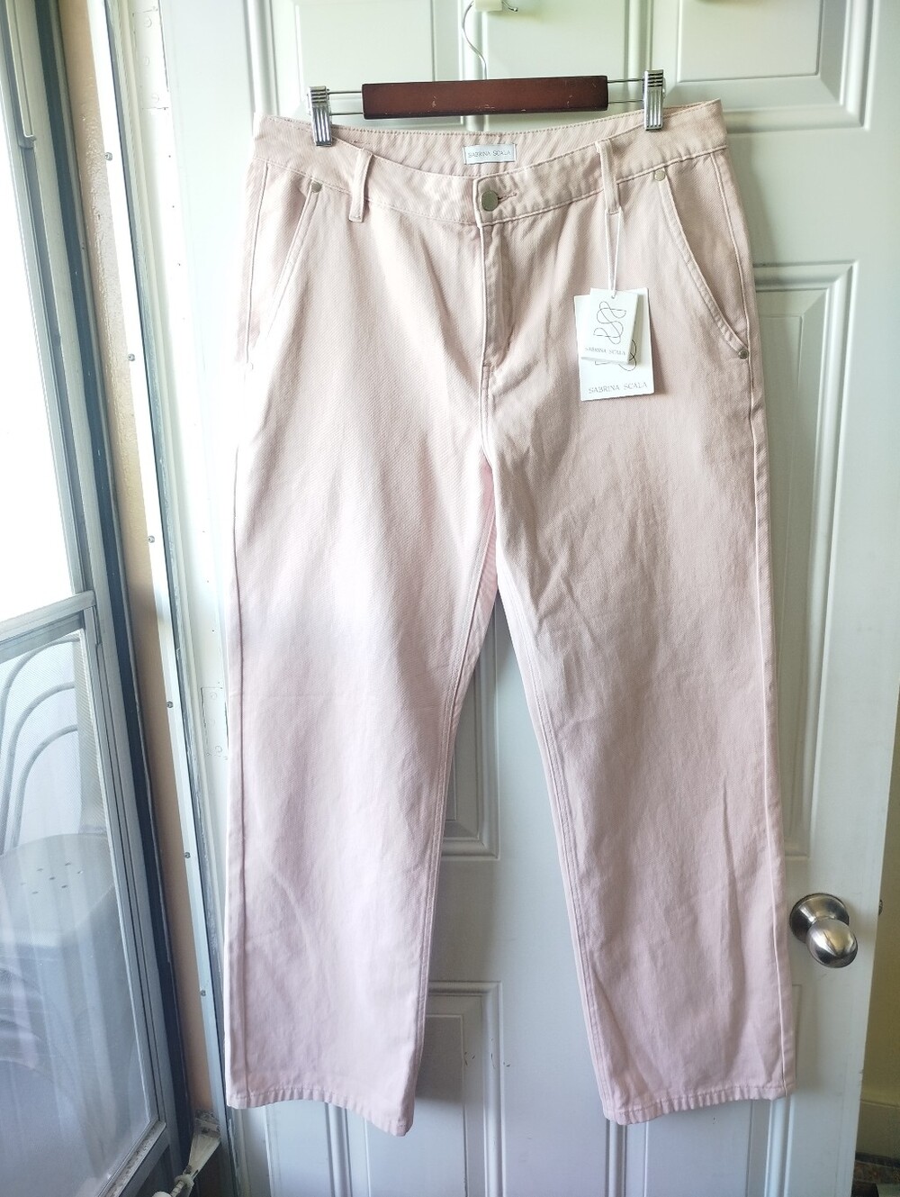 Women's Straight Leg Jeans - Pale Pink